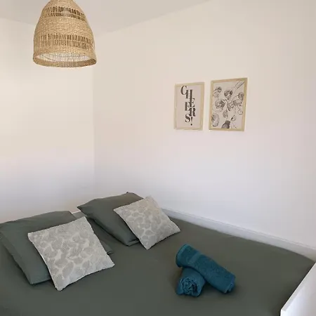 Prázdninový dům L'annexe Rose & Romy, Maison Au Coeur Des Vignes Et En Bord De Marne